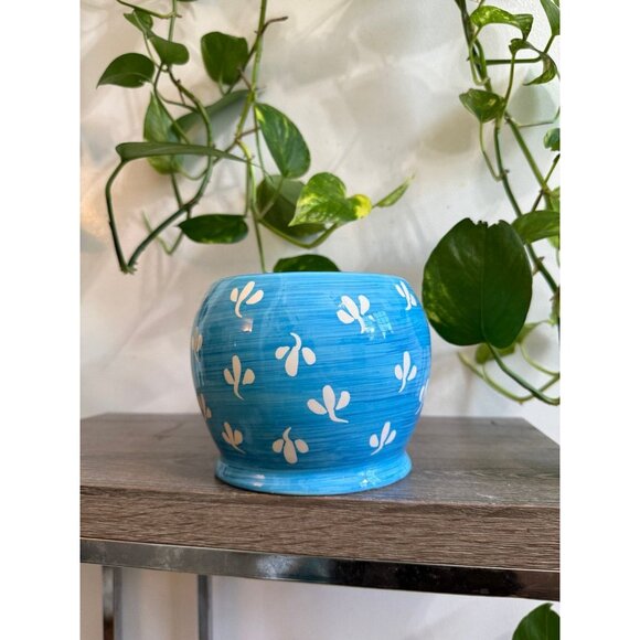 Blue Ceramic Bowl with White Floral Pattern - Picture 1 of 5